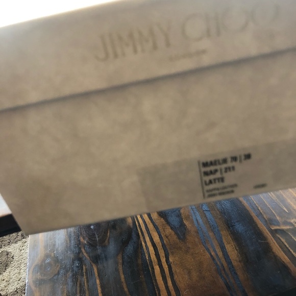 Shoes - Picture 2 of 4